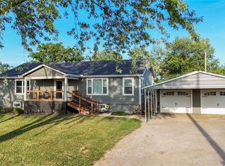 5080 Dabinawa Dr, Mc Louth, KS 66054