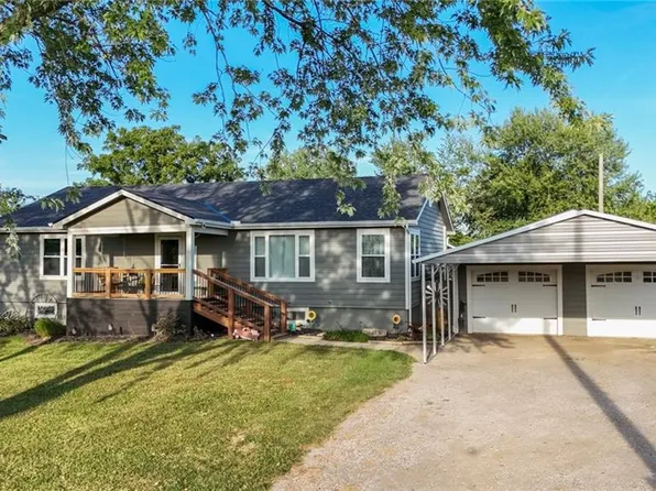 5080 Dabinawa Dr, Mc Louth, KS 66054