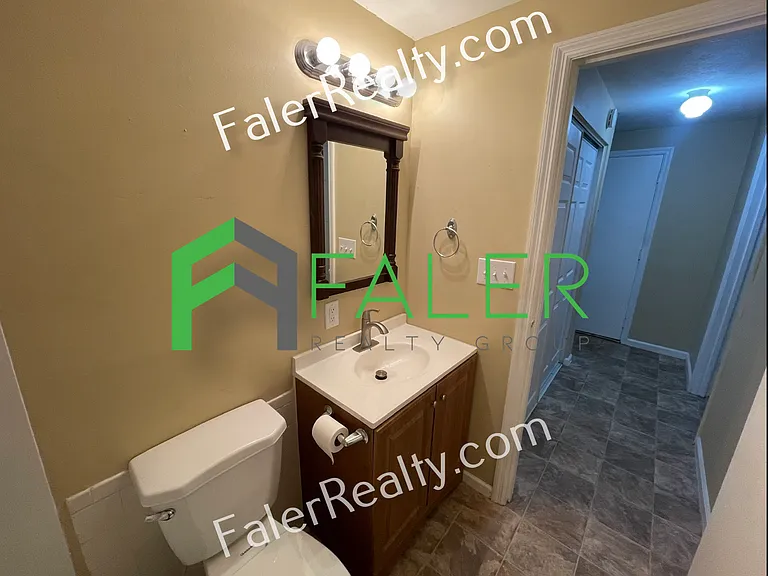 5351 Dunmore Dr — Photo 12
