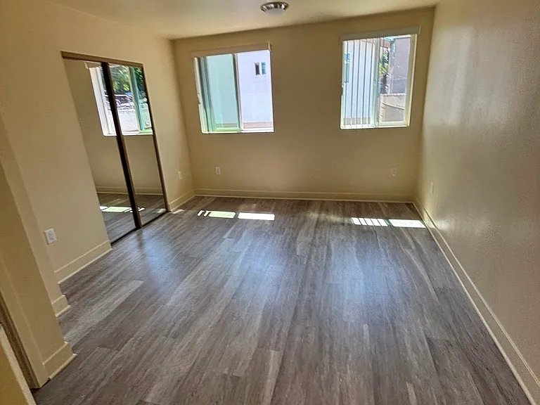 1612 N Soto St — Photo 18
