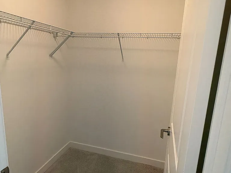 461 Green Rd #317 — Photo 4