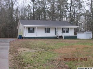 1171 Rabbit Town Rd, Albertville, AL 35950