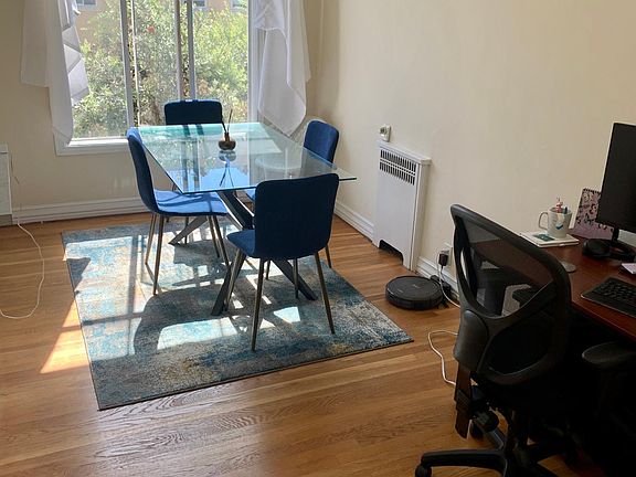 dinning/office space