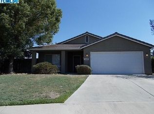 2148 N Woodland St, Visalia, CA 93291