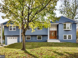 9 Peppermill Dr, Cherry Hill, NJ 08002