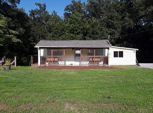 989 Ridgeland Rd, Rossville, GA 30741