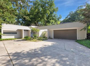 4530 Westbend Dr, Ames, IA 50014