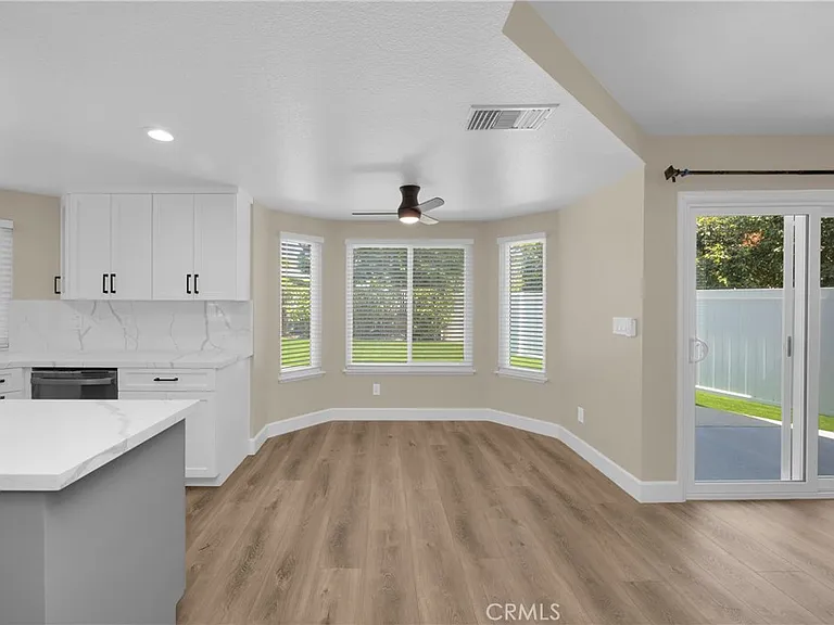 5700 Scotch Pine Rdg — Photo 12