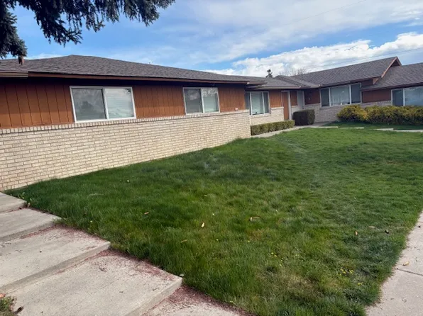 915 S 42nd Ave APT C, Yakima, WA 98908