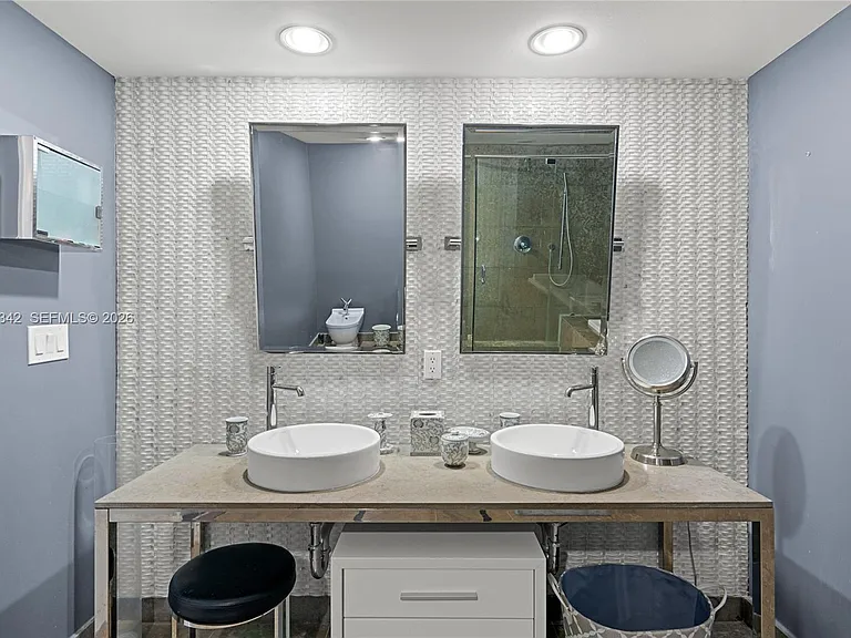 495 Brickell Ave #1704 — Photo 22