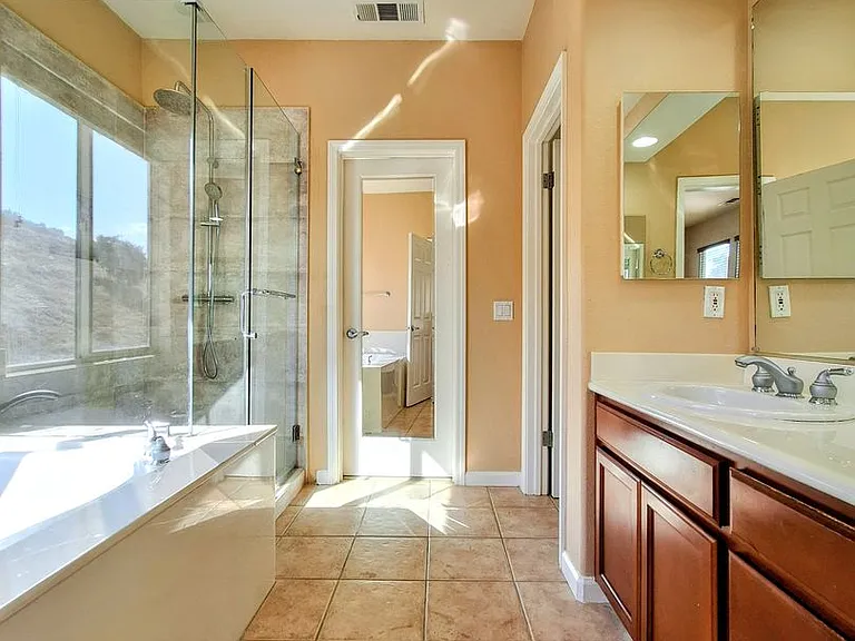 1662 Indigo Oak Ln — Photo 23