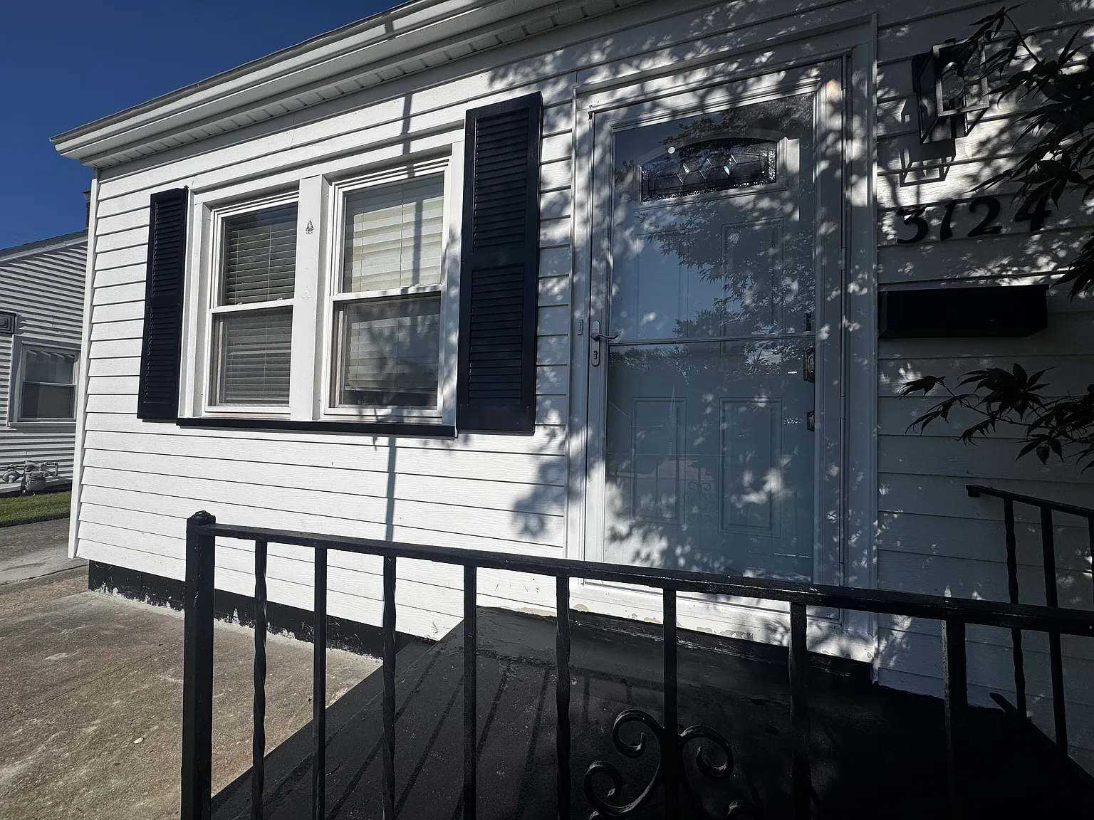 3124 N Parish Ave — Photo 3