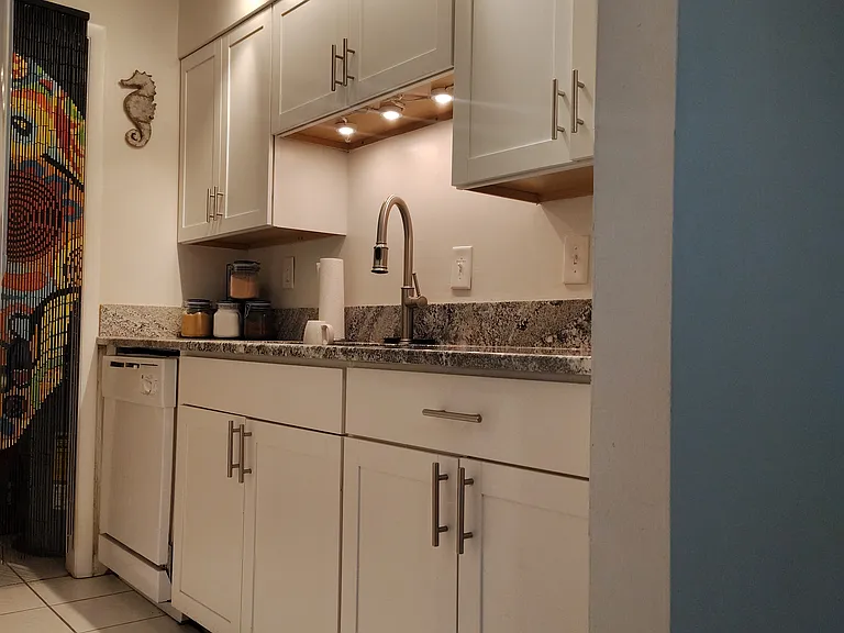 209 W Miracle Strip Pkwy #H103 — Photo 15