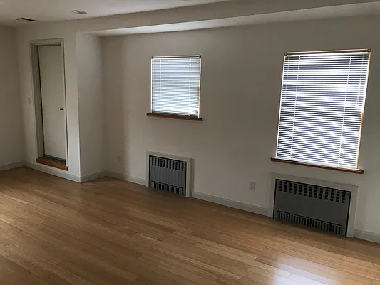 Rented by Reliance Realty Partners LLC  | media 52