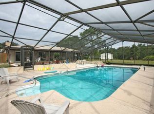 230 Worcester Rd, Pomona Park, FL 32181