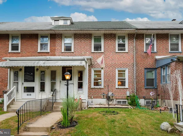 611 Jansen Ave, Essington, PA 19029