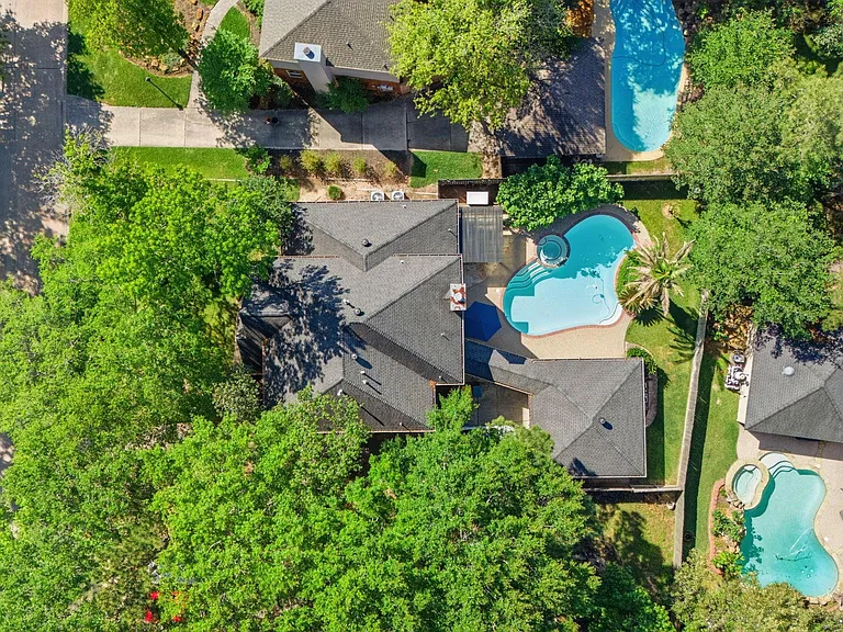 26 E Sterling Pond Cir — Photo 37
