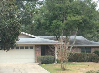 127 12th Ave, Shalimar, FL 32579