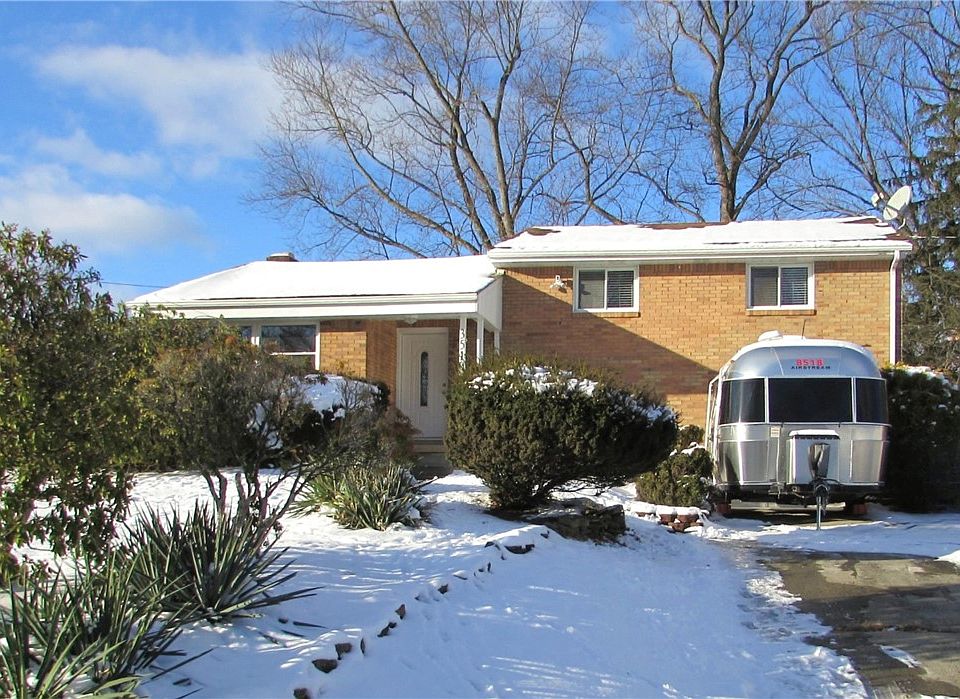 1st image of 3510 Meadow Gate Dr