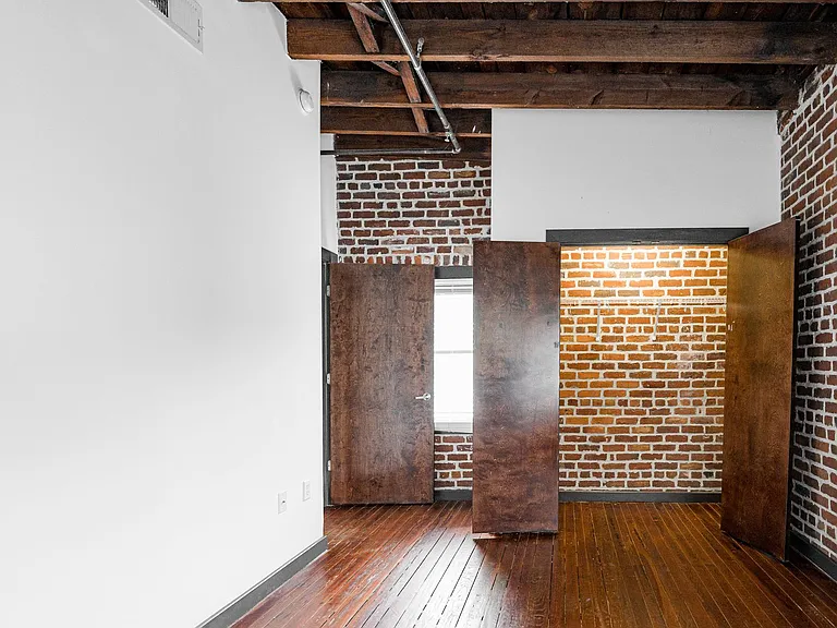 703 N Harrison Street 410 Hancock St — Photo 26