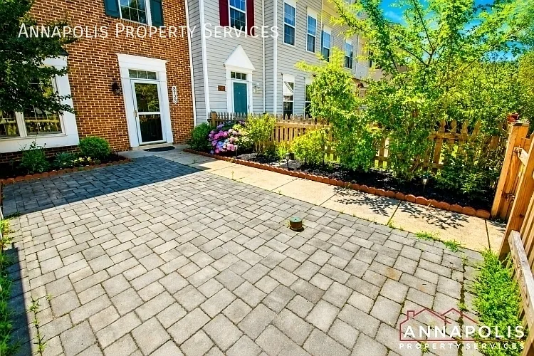 8725 Spring Brook Way — Photo 28