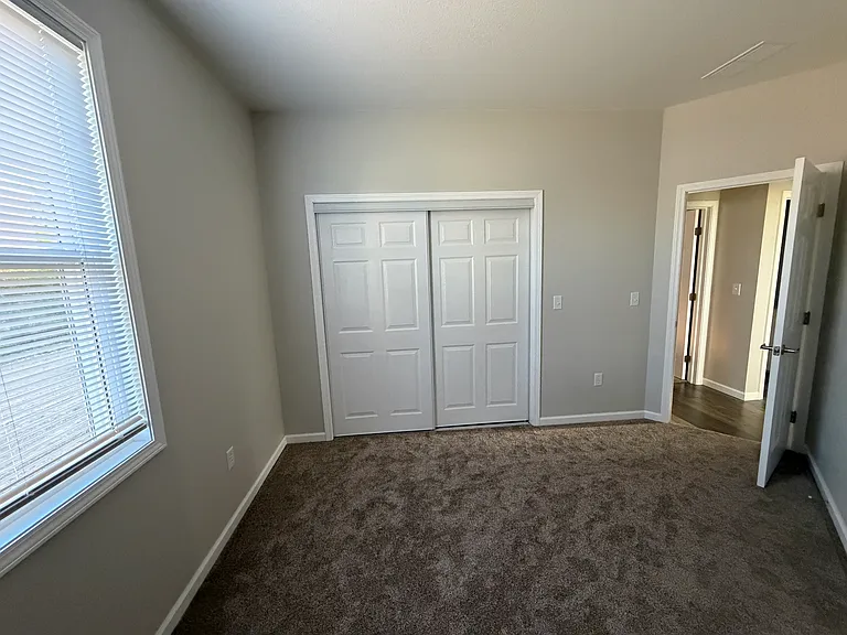 2819 Goldenrod Ln — Photo 11