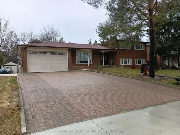 12 Rosegarden Cres, Richmond Hill, ON L4E 2P2
