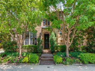 916 Shadyside Ln, Dallas, TX 75223