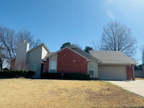47 Fox Run Cir, Jenks, OK 74037