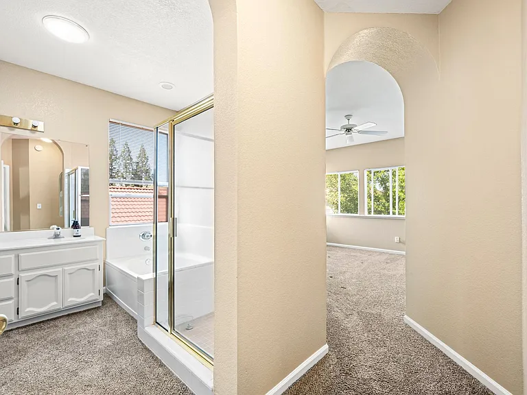 142 Kennerly Way — Photo 16
