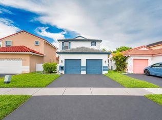 18451 NW 22nd St, Pembroke Pines, FL 33029