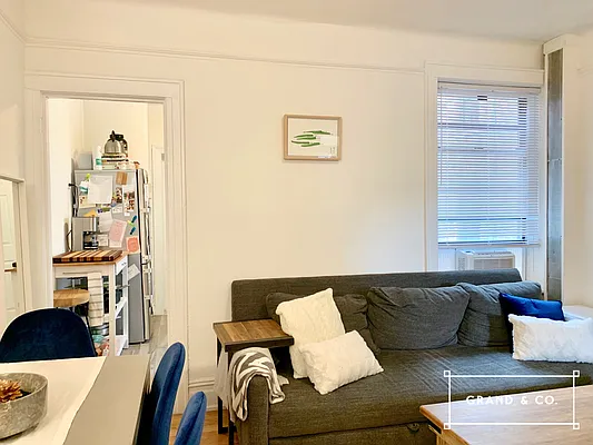 Rented by Grand & Co. | media 3