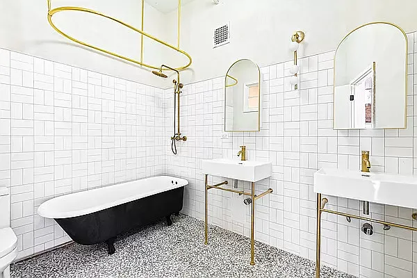 Rented by Compass | media 23