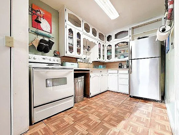 1310 W Kentucky Ave — Photo 7