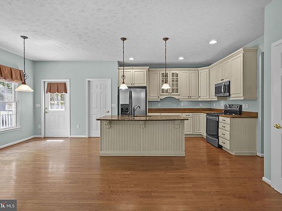 5th image of 23134 Clover Ridge Ln