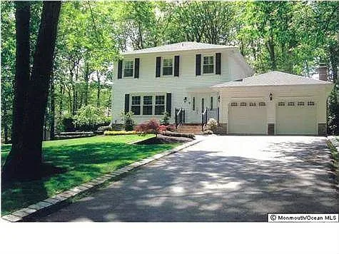 5 Manalapan Woods Dr photo 1