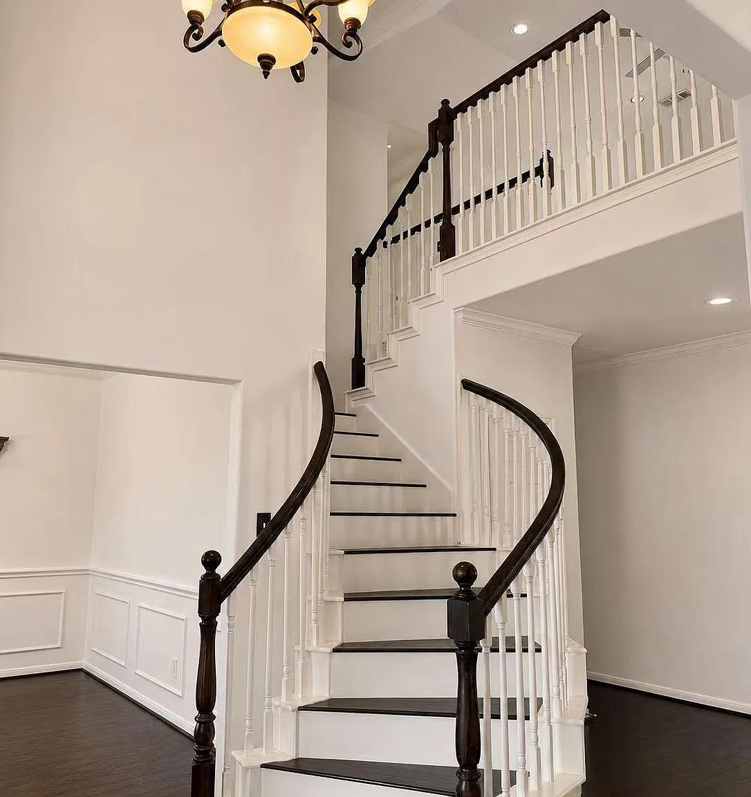 4 bed, 3.5 bath, 3118 sqft, $3,500 — Photo 2