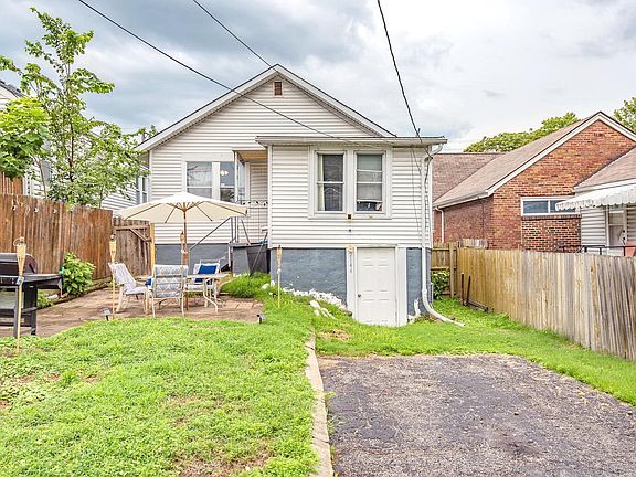 2nd image of 2144 Knox Ave