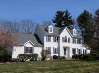 41 Shepherd St, Foxboro, MA 02035