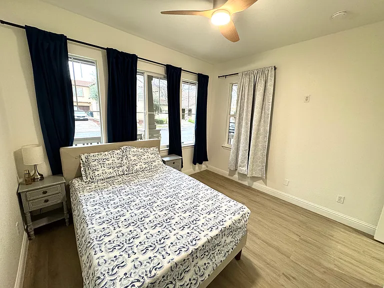 464 W Callado Ct #1 — Photo 10