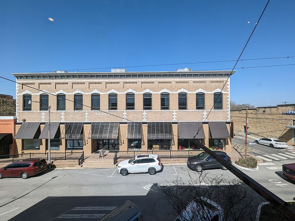 1st image of 286 E Main St Unit B