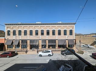 286 E Main St UNIT B, Batesville, AR 72501