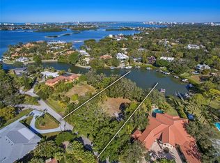 1409 S Lake Shore Dr, Sarasota, FL 34231