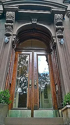 Rented by Voro, LLC | media 23