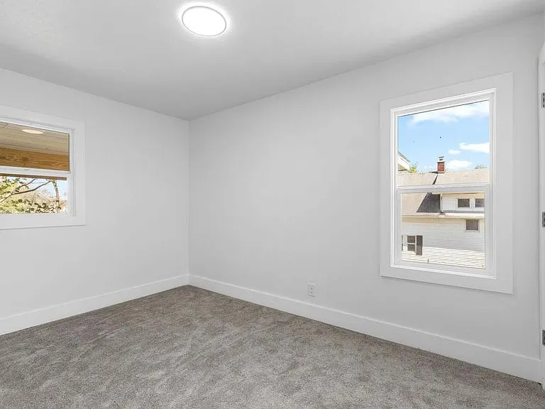 182 S Shore Dr — Photo 23