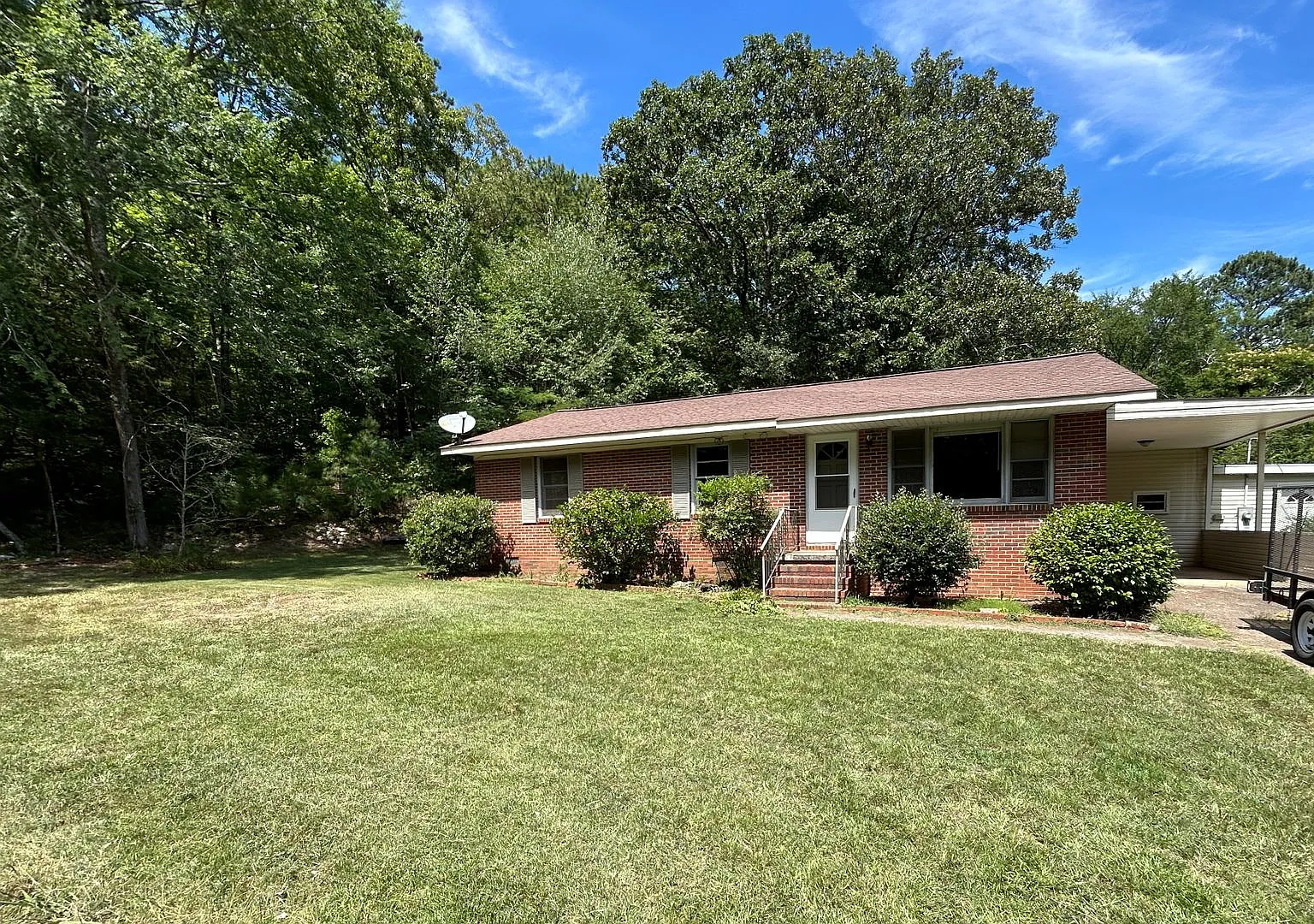 14 Dogwood Avenue — Photo 1