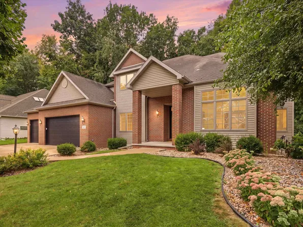 59 Brentwood Ln, Appleton, WI 54915