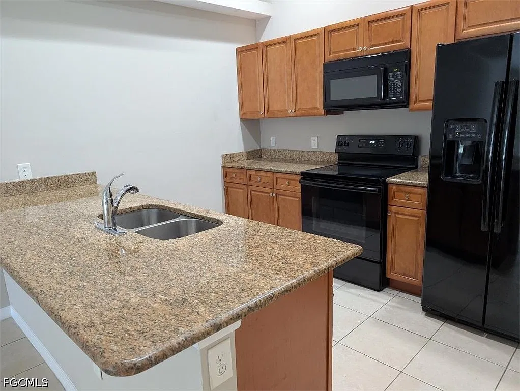 3 bed, 2.0 bath, 1209 sqft, $1,500 — Photo 4