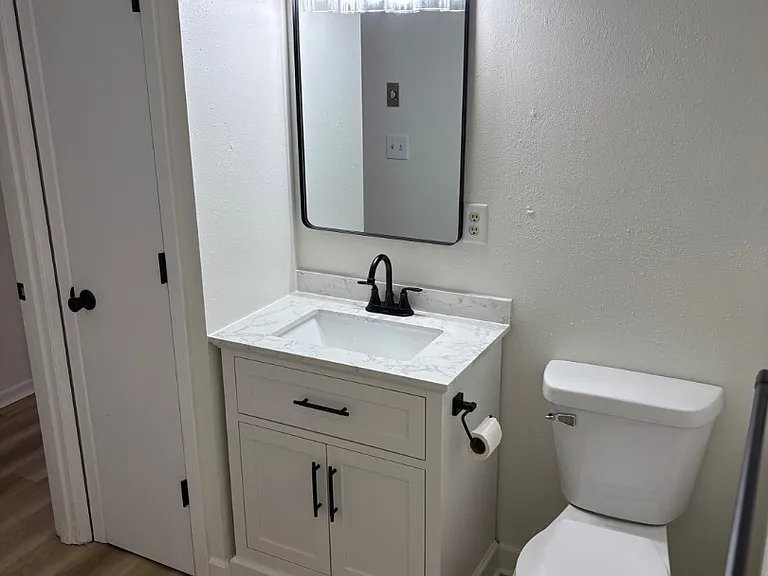 Unit Photo