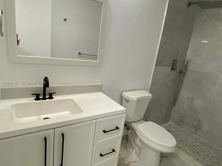 9611 SW 77th Ave #306A — Photo 20